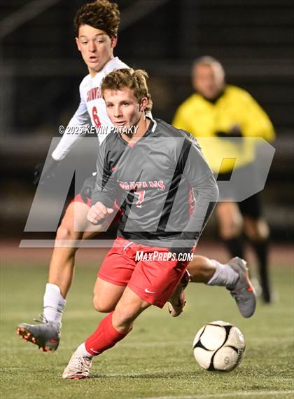 Thumbnail 2 in Cromwell vs. Somers (CIAC Class S Semifinal) photogallery.