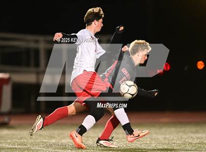 Thumbnail 1 in Cromwell vs. Somers (CIAC Class S Semifinal) photogallery.