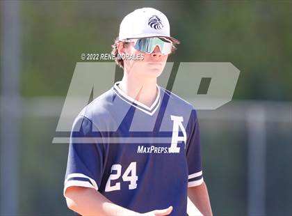 Thumbnail 2 in Aquinas vs Loyola (CIF SS D4 Quarterfinal Playoff) photogallery.