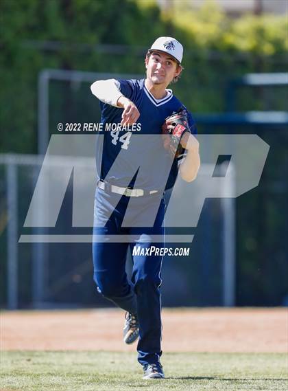 Thumbnail 3 in Aquinas vs Loyola (CIF SS D4 Quarterfinal Playoff) photogallery.