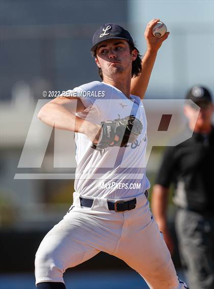 Thumbnail 2 in Aquinas vs Loyola (CIF SS D4 Quarterfinal Playoff) photogallery.