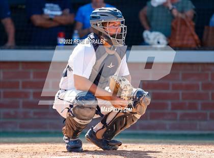 Thumbnail 3 in Aquinas vs Loyola (CIF SS D4 Quarterfinal Playoff) photogallery.