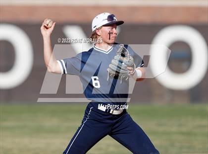 Thumbnail 1 in Aquinas vs Loyola (CIF SS D4 Quarterfinal Playoff) photogallery.
