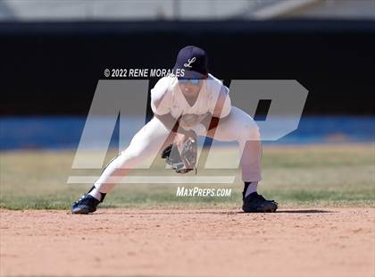 Thumbnail 1 in Aquinas vs Loyola (CIF SS D4 Quarterfinal Playoff) photogallery.
