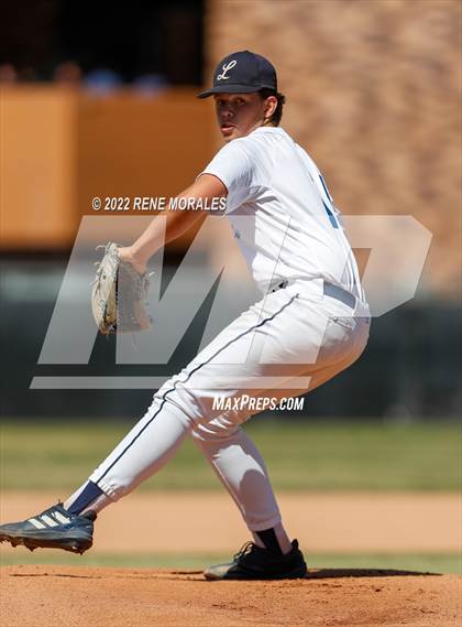 Thumbnail 3 in Aquinas vs Loyola (CIF SS D4 Quarterfinal Playoff) photogallery.