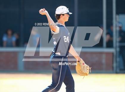 Thumbnail 1 in Aquinas vs Loyola (CIF SS D4 Quarterfinal Playoff) photogallery.