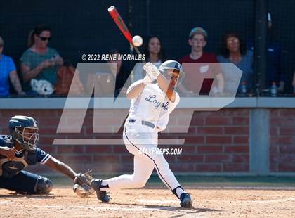Thumbnail 2 in Aquinas vs Loyola (CIF SS D4 Quarterfinal Playoff) photogallery.