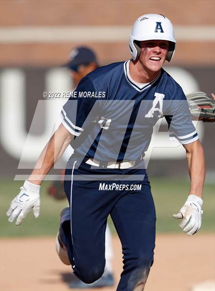 Thumbnail 3 in Aquinas vs Loyola (CIF SS D4 Quarterfinal Playoff) photogallery.