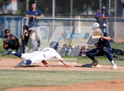 Thumbnail 1 in Aquinas vs Loyola (CIF SS D4 Quarterfinal Playoff) photogallery.