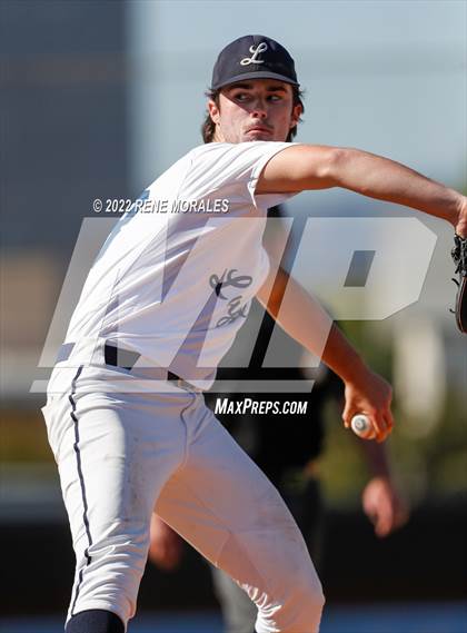 Thumbnail 1 in Aquinas vs Loyola (CIF SS D4 Quarterfinal Playoff) photogallery.