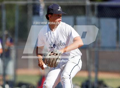 Thumbnail 3 in Aquinas vs Loyola (CIF SS D4 Quarterfinal Playoff) photogallery.