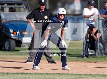 Thumbnail 2 in Aquinas vs Loyola (CIF SS D4 Quarterfinal Playoff) photogallery.