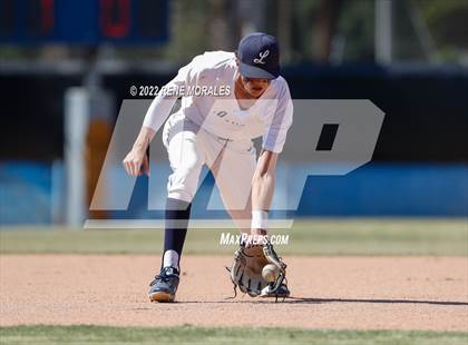 Thumbnail 2 in Aquinas vs Loyola (CIF SS D4 Quarterfinal Playoff) photogallery.