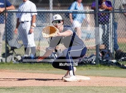 Thumbnail 3 in Aquinas vs Loyola (CIF SS D4 Quarterfinal Playoff) photogallery.