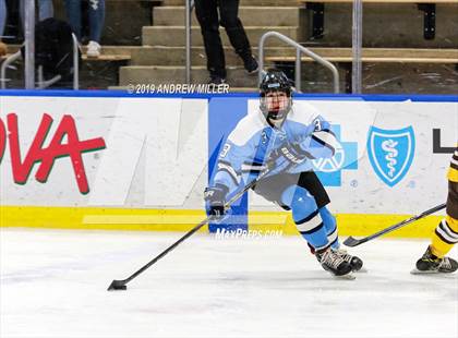 Thumbnail 2 in Suffern vs. Canton (NYSPHSAA D1 Semifinal) photogallery.