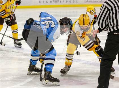 Thumbnail 2 in Suffern vs. Canton (NYSPHSAA D1 Semifinal) photogallery.