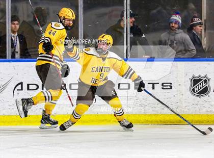 Thumbnail 2 in Suffern vs. Canton (NYSPHSAA D1 Semifinal) photogallery.