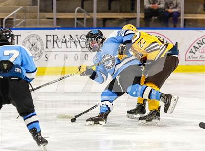 Thumbnail 2 in Suffern vs. Canton (NYSPHSAA D1 Semifinal) photogallery.