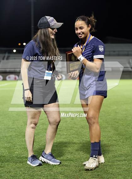Thumbnail 2 in South Point vs. Western Alamance (NCHSAA 3A Championship Pregame & Awards) photogallery.