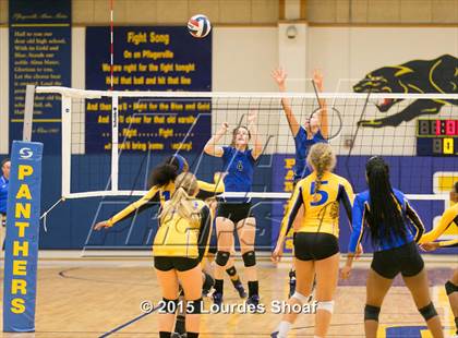 Thumbnail 3 in Cedar Creek @ Pflugerville photogallery.