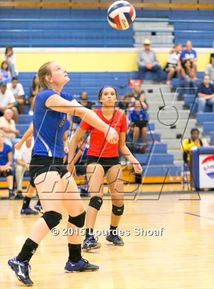 Thumbnail 1 in Cedar Creek @ Pflugerville photogallery.