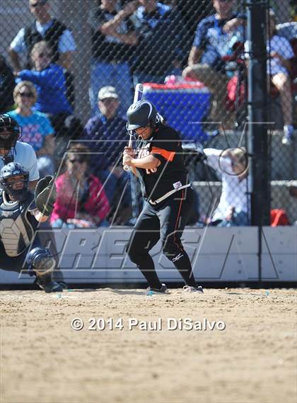Thumbnail 2 in Erie vs. Valor Christian (CHSAA 4A Semi-Final) photogallery.