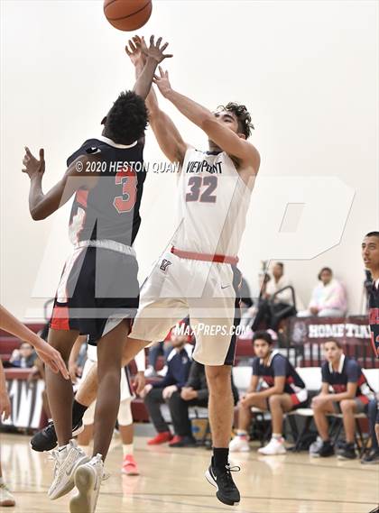 Thumbnail 3 in Viewpoint vs. Citrus Hill (Rancho Mirage Holiday Invitational) photogallery.