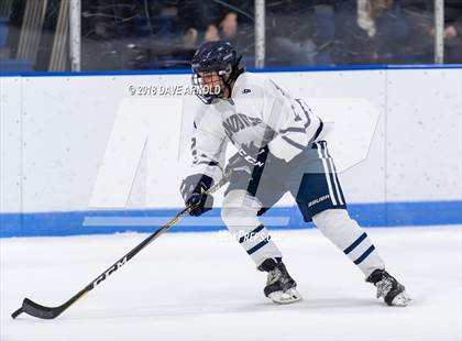 Thumbnail 2 in Phillips Academy vs Salisbury School (Flood-Marr Final) photogallery.
