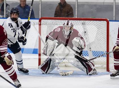 Thumbnail 2 in Phillips Academy vs Salisbury School (Flood-Marr Final) photogallery.