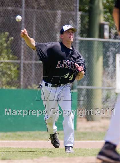 Thumbnail 3 in Valley Christian vs. Brookside Christian (CIF SJS D7 Final) photogallery.