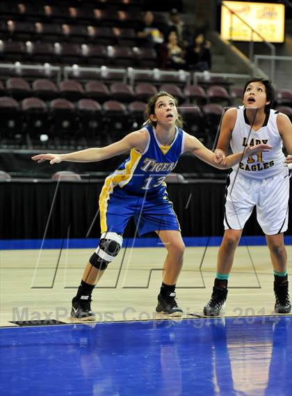 Thumbnail 3 in Salt River vs. St. David (AIA D4 Semifinal) photogallery.