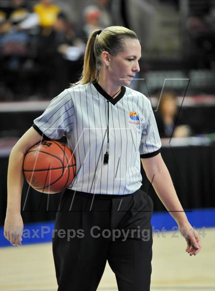 Thumbnail 3 in Salt River vs. St. David (AIA D4 Semifinal) photogallery.