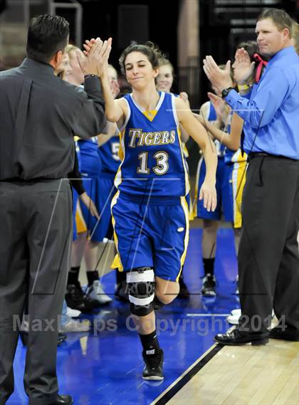Thumbnail 3 in Salt River vs. St. David (AIA D4 Semifinal) photogallery.
