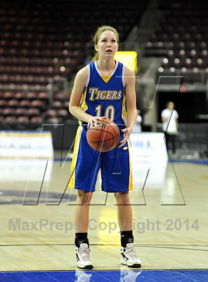 Thumbnail 1 in Salt River vs. St. David (AIA D4 Semifinal) photogallery.