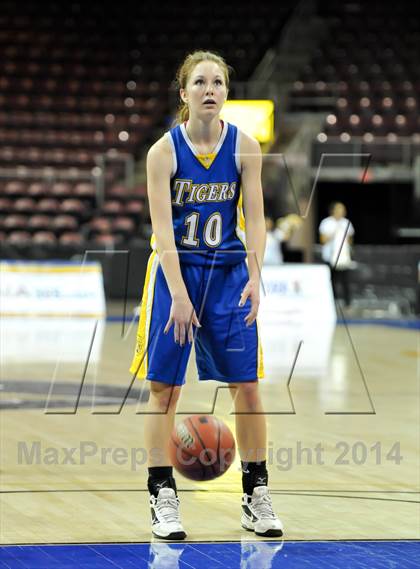 Thumbnail 3 in Salt River vs. St. David (AIA D4 Semifinal) photogallery.