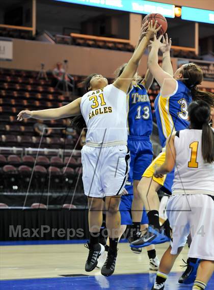Thumbnail 1 in Salt River vs. St. David (AIA D4 Semifinal) photogallery.