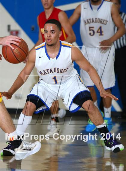 Thumbnail 2 in Palm Desert vs. La Mirada (CIF SS Playoff) photogallery.