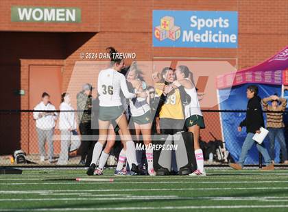 Thumbnail 3 in Loudoun Valley vs Chancellor (VHSL Class 4 Final) photogallery.
