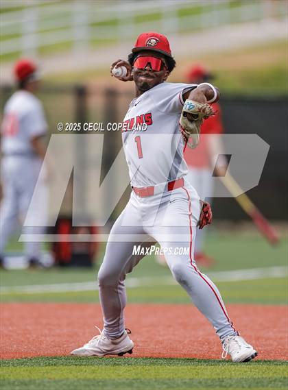 Thumbnail 2 in Greater Atlanta Christian @ Mount Paran Christian - Game 1 (GHSA Private 1st Round) photogallery.