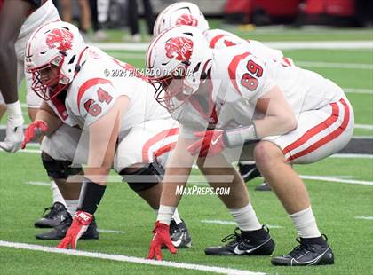 Thumbnail 2 in Katy vs. North Shore (UIL 6A Football Division 1 Region 3 Regional) photogallery.