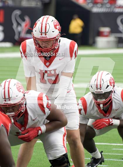 Thumbnail 3 in Katy vs. North Shore (UIL 6A Football Division 1 Region 3 Regional) photogallery.