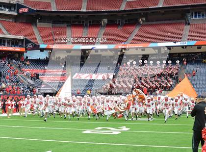 Thumbnail 1 in Katy vs. North Shore (UIL 6A Football Division 1 Region 3 Regional) photogallery.