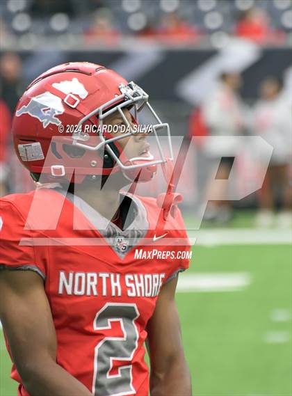 Thumbnail 3 in Katy vs. North Shore (UIL 6A Football Division 1 Region 3 Regional) photogallery.