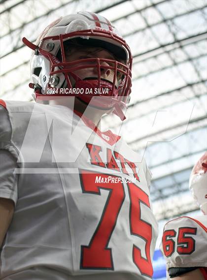 Thumbnail 3 in Katy vs. North Shore (UIL 6A Football Division 1 Region 3 Regional) photogallery.