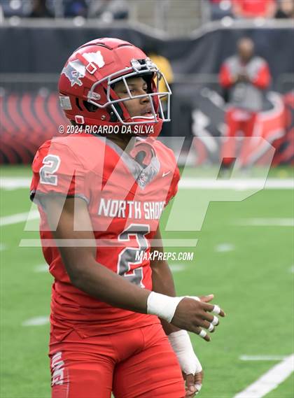 Thumbnail 2 in Katy vs. North Shore (UIL 6A Football Division 1 Region 3 Regional) photogallery.