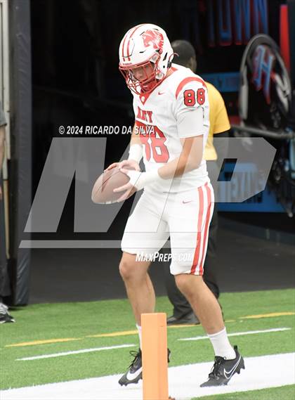 Thumbnail 1 in Katy vs. North Shore (UIL 6A Football Division 1 Region 3 Regional) photogallery.