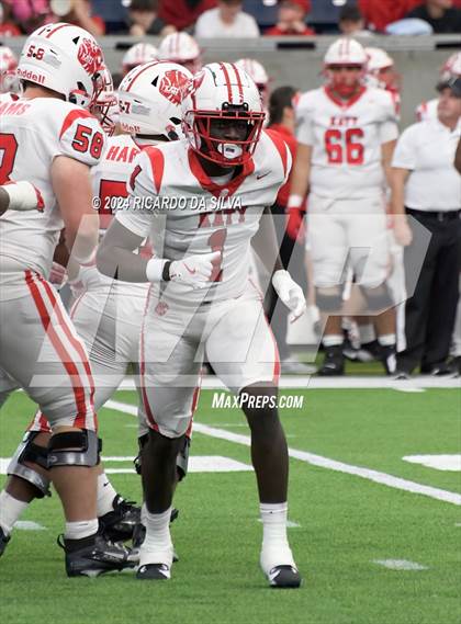 Thumbnail 1 in Katy vs. North Shore (UIL 6A Football Division 1 Region 3 Regional) photogallery.