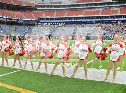 Thumbnail 1 in Katy vs. North Shore (UIL 6A Football Division 1 Region 3 Regional) photogallery.