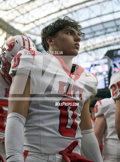 Thumbnail 3 in Katy vs. North Shore (UIL 6A Football Division 1 Region 3 Regional) photogallery.