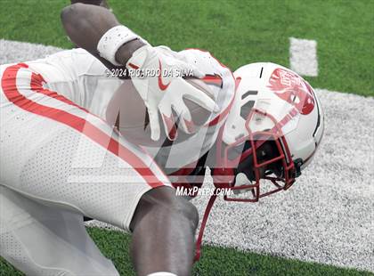 Thumbnail 1 in Katy vs. North Shore (UIL 6A Football Division 1 Region 3 Regional) photogallery.